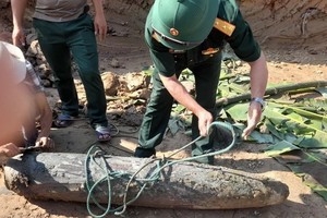 Discovery of undamaged 227kg bomb during construction in Ha Tinh