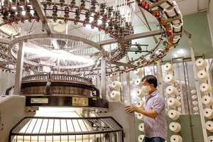 Enterprises strengthen linkages to join deeply in global supply chains