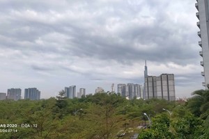 Relief rain continues in HCMC, Southern Vietnam
