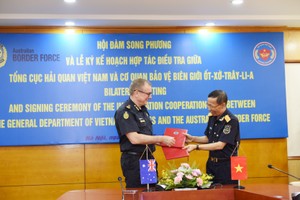Vietnam, Australia strengthen fight against customs violations