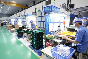 Green credit energizes businesses