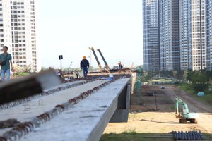 HCMC seeks MoT’s help to address sand, aggregate material shortages