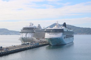 Cam Ranh Port welcomes two international cruise ships