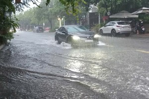 Tropical depression strengthens into Storm No.8 (Mitag)