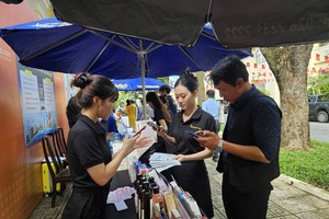 HCMC launches first ward-level B2B e-commerce platform