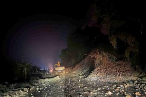 Dai Ninh, Song Pha passes reopened after prolonged landslide blockages