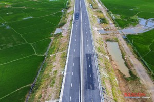 Van Phong–Nha Trang Expressway shows patchwork despite not yet opening