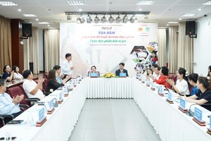 Seminar participants call for tightening food safety management