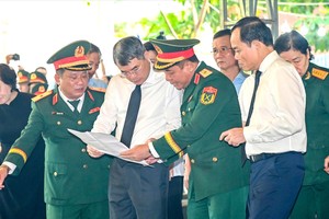HCMC uncovers five sets of martyrs' remains at Le Thi Rieng Park