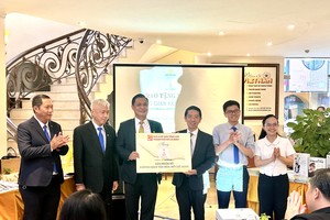 Cultural reading program launched at nearly 100-year-old Grand Saigon Hotel