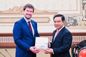 Ho Chi Minh City seeks stronger ties with Czech Republic, Russia