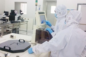 The research team at SHTPLabs. (Photo: SGGP)