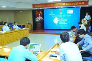 The formal launch of ‘Student Chie-Tech 2021’. (Photo: VNA)