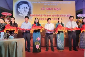 Ribbon cutting ceremony to launch the exhibition