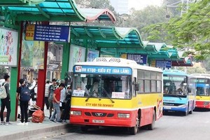 Many citizens are still discouraged by low bus service quality