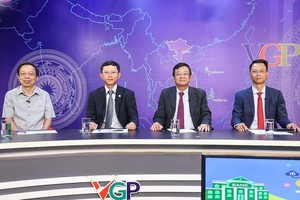 Participants in the discussion