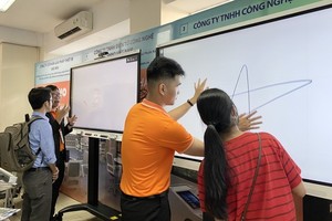 Many modern technologies in the educational field are displayed in Techmart