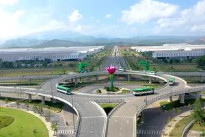 Chu Lai Economic Zone is considered a ‘catus flower’ in Quang Nam Province thanks to its contribution of 60 percent to the provincial budget (Photo: SGGP)