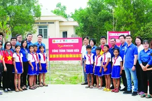Youth Union organizations in HCMC jointly organized the “March Border” program in Tay Ninh Province on March 25, 2025 (Photo: SGGP)