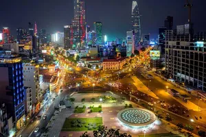 Modern HCMC in the works of photographer Ngo Thi Thu Ba