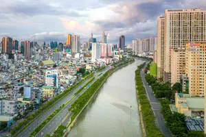 Vo Van Kiet Boulevard in Cau Ong Lanh Ward of HCMC (Photo: SGGP)