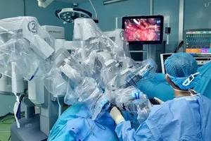 A robotic surgery session at Binh Dan Hospital (Photo: SGGP)