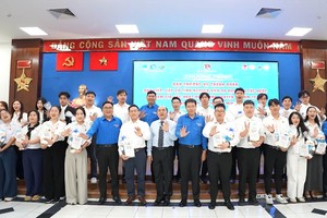 “Journey of Return” sees overseas Vietnamese students change island community