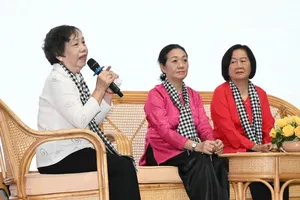 Heartfelt gathering in HCMC honors wives of wounded soldiers