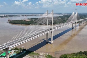 Ben Luc-Long Thanh Expressway conquering Vietnam’s highest cable-stayed bridges