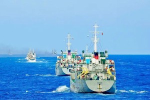 A flotilla from Brigade 125 is executing its assigned duties at sea (Photo: SGGP/Manh Thang)