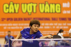 Tay vợt Mai Hoàng Mỹ Trang tại giải Câ vợt vàng năm nay