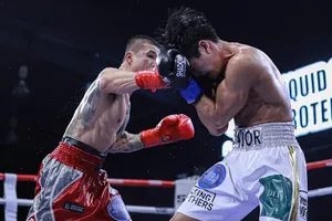 Trương Đình Hoàng bảo vệ đai vô địch WBA châu Á thành công ngay trên sân nhà. Ảnh: Quỳnh Mai.