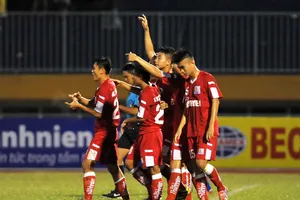 Becamex Bình Dương lấy vé thứ 2 của bảng A vào bán kết. Ảnh: NGUYỄN NHÂN