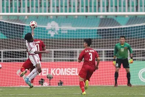 Cuộc so tài giữa hai đôi vào năm 2018. Ảnh: Dũng Phương