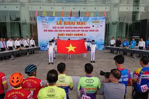 Giải năm nay thu hút hơn 200 VĐV tham dự. Ảnh: NGUYỄN NHÂN