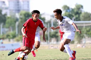 Vòng loại giải U19 quốc gia 2020 tạm hoãn 1 tháng. Ảnh: Khả Hoà