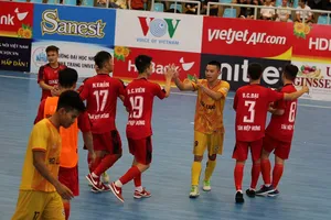 Dù thắng Hưng Gia Khang 2-0, nhưng Tân Hiệp Hưng không thể giành vé đi tiếp. Ảnh: Anh Trần