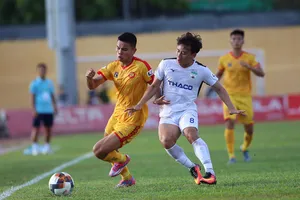 Minh Vương từng có câu nói gây chú ý: "Dành cả tuổi thanh xuân để lo trụ hạng"