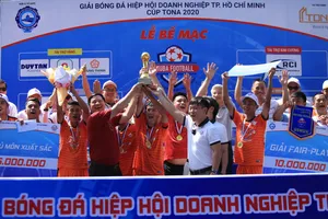 Đạt Vĩnh Tiến FC vô địch mùa giải 2020
