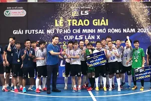 Thái Sơn Nam đăng quang ở giải đầu tiên trong năm 2021