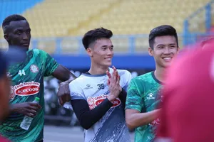 CLB TPHCM hội quân vào ngày mùng 5 Tết