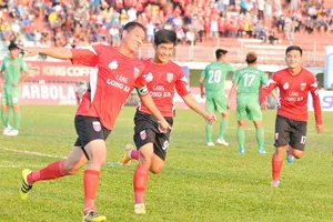 Anh Đức lần thứ 5 lập công cho Long An. Ảnh: Anh Tuấn