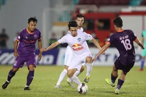 HAGL vừa bị Bình Dương chia điểm ở vòng 12
