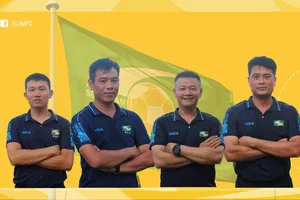 Ê kíp Ban huấn luyện của SLNA vừa nhận được sự nhất trí cao của cả CLB. Ảnh: SLNAFC