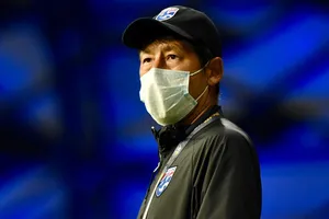 HLV trưởng đội tuyển Thái Lan Akira. Ảnh: FAT