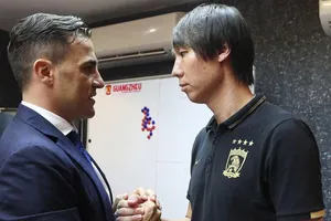 Canavaro trong một lần gặp gỡ Li Tie