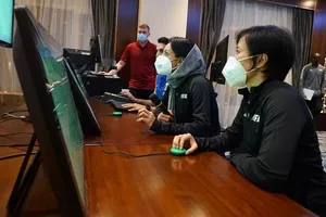 Thu Trang tại lớp tập huấn của FIFA. Ảnh: FIFA