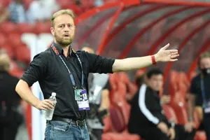 Hợp đồng giữa HLV Polking và FAT sẽ kết thúc sau AFF Cup 2020