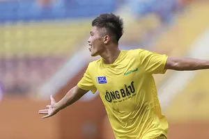 Chân sút trẻ Nguyễn Quốc Việt