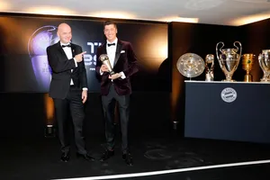 Lewandowski giành chiến thắng tại giải The Best. Ảnh: Getty